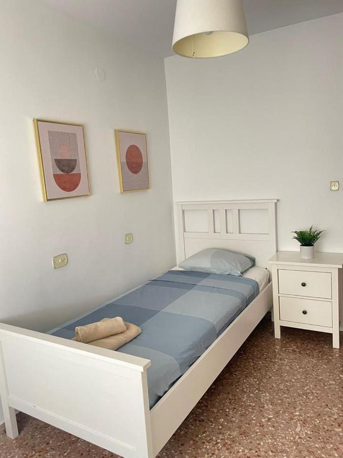 Uim Mediterraneo Isabel 23 Wifi Puerto de Sagunto Luaran gambar